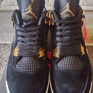 Jordan 4 royaltys (bnib)